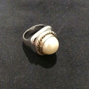 Silver Pearl Ring with Gold tone rope detail